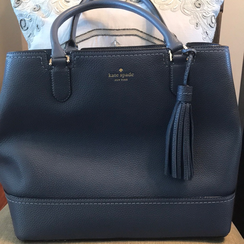 Kate spade McCall Street Jenner tote - like new
